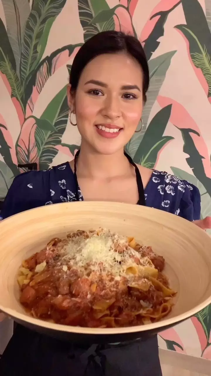 12 seleb masak di rumah © 2020 brilio.net