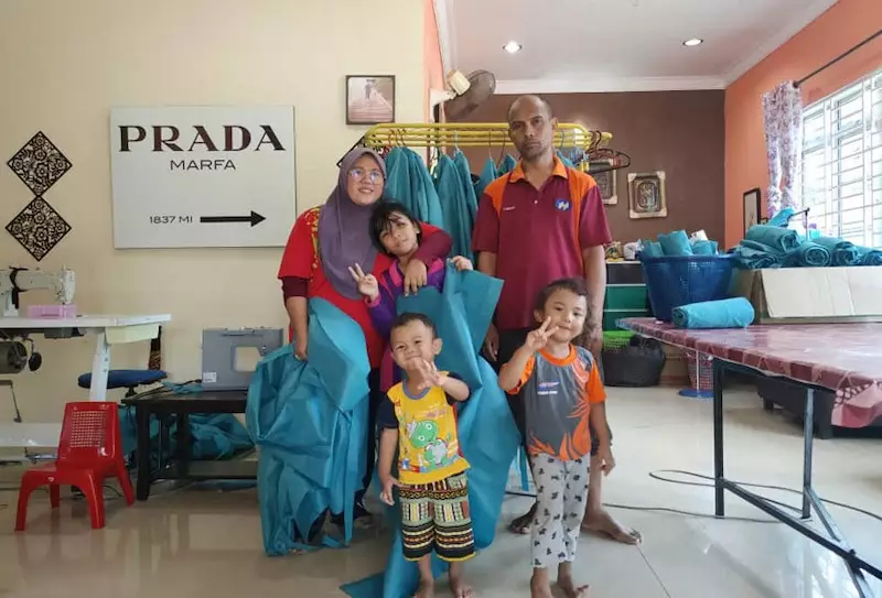 bocah 9 tahun jahit baju pelindung diri tim medis Istimewa
