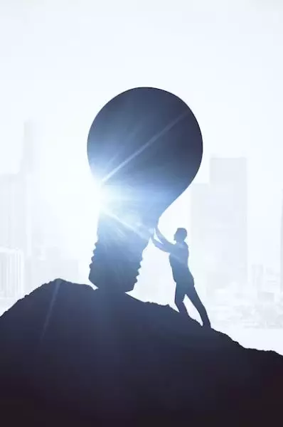 Kata-kata berjuang sendiri freepik.com