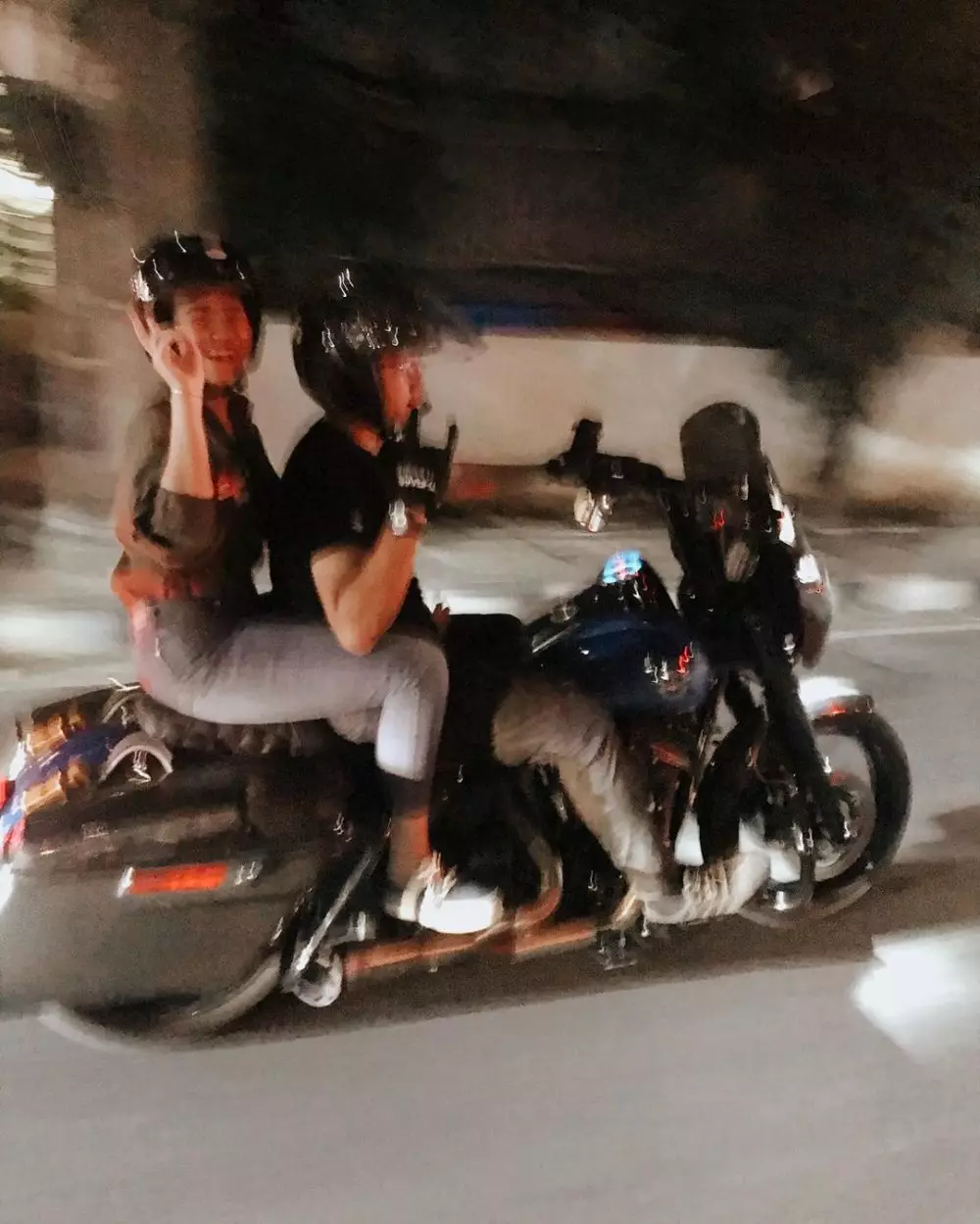 potret kemesraan Aaliyah Massaid dengan Sultan © 2020 brilio.net potret kemesraan Aaliyah Massaid dengan Sultan © 2020 brilio.net