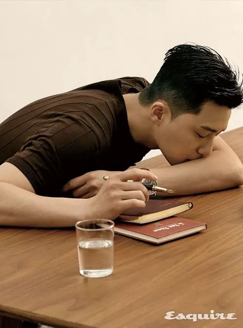 rambut baru park seo joon  Berbagai sumber  rambut baru park seo joon  Berbagai sumber