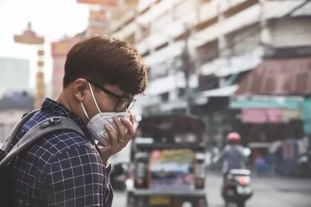 Corona di Paris © 2020 brilio.net