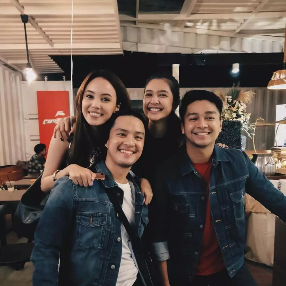 kebersamaan mikha dan deva instagram kebersamaan mikha dan deva instagram