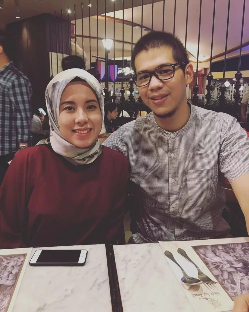 Seleb cantik jadi dokter berbagai sumber