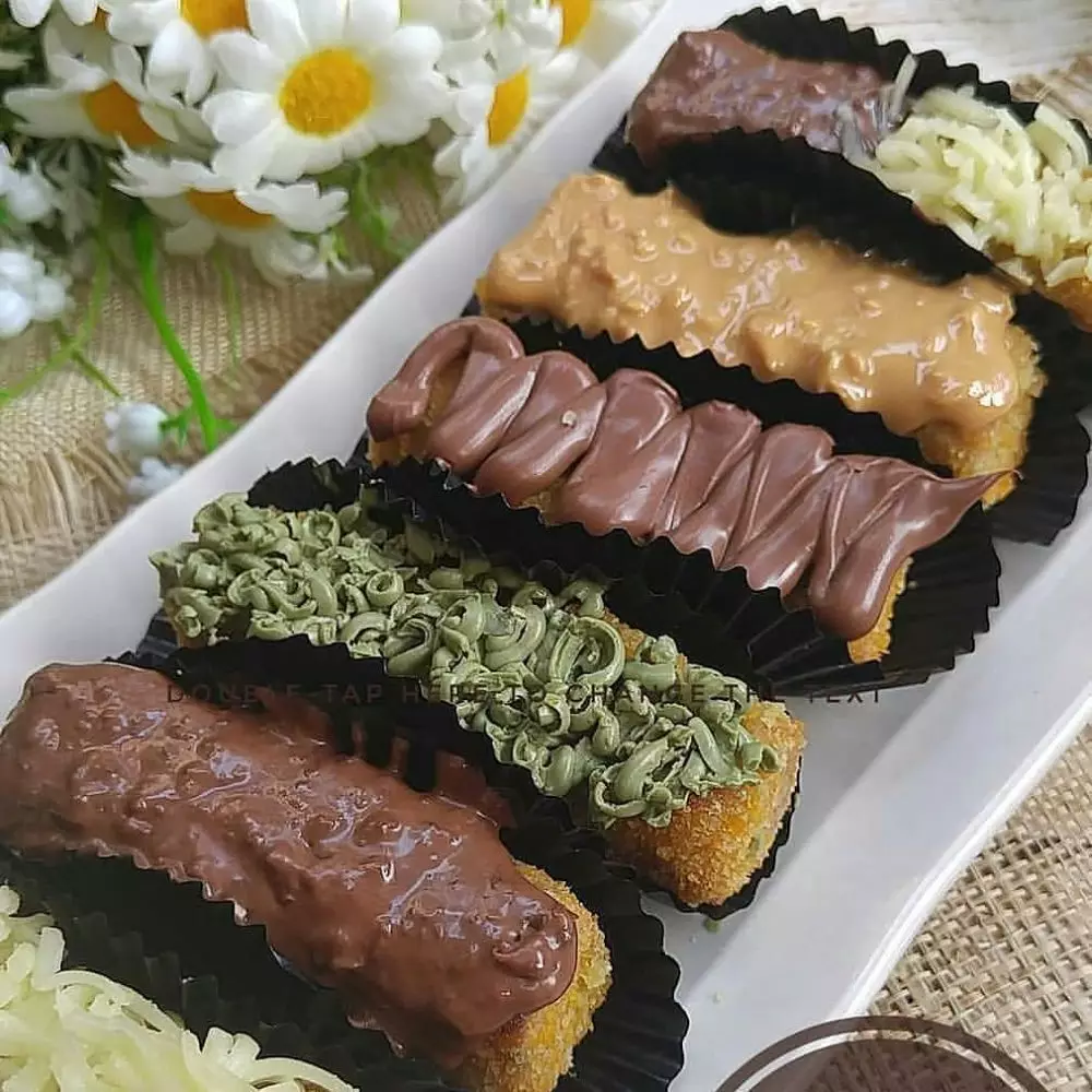 Resep takjil olahan pisang © 2020 Instagram/@setia_dini91 ; Instagram/@deviirwantari