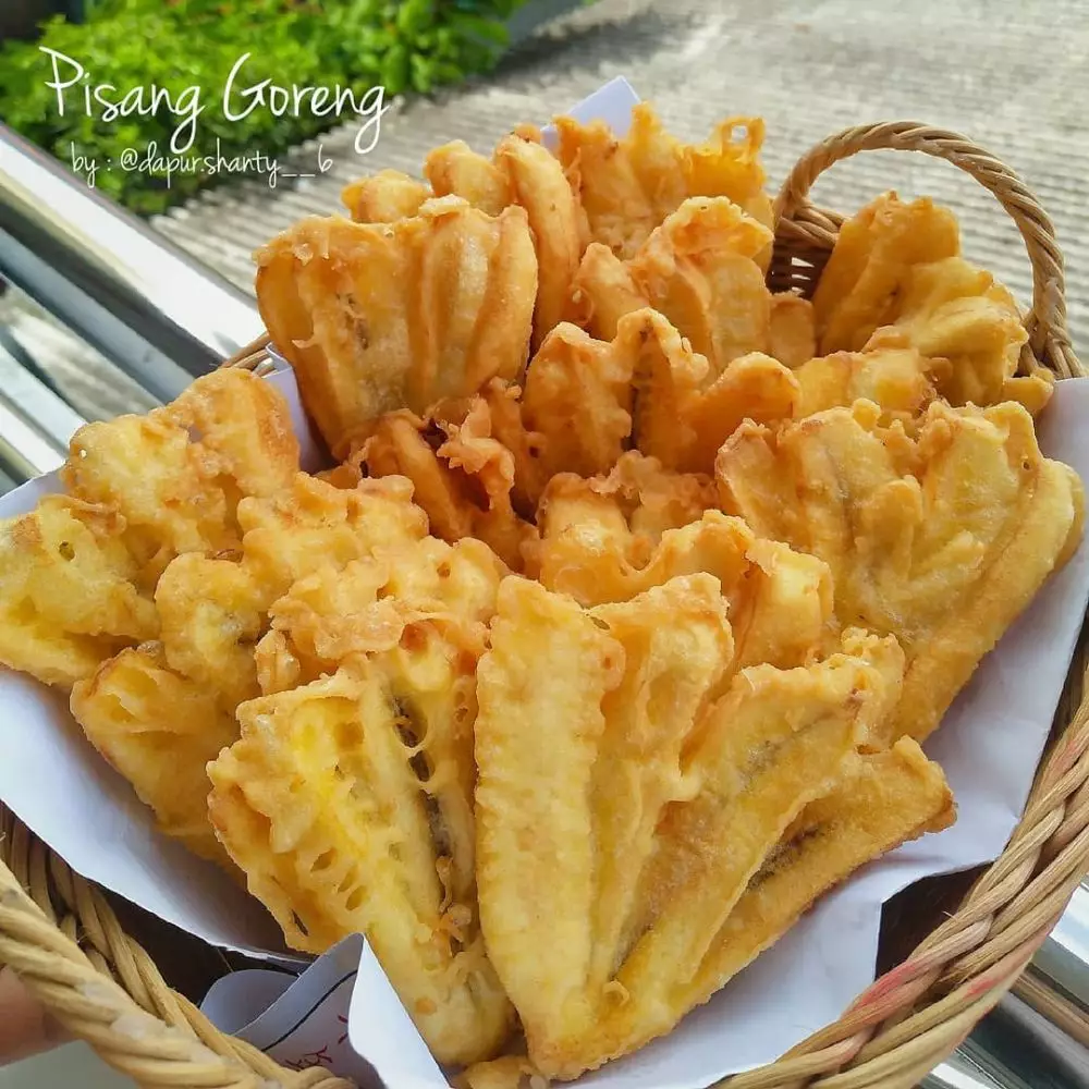 Resep takjil olahan pisang © 2020 Instagram/@setia_dini91 ; Instagram/@deviirwantari