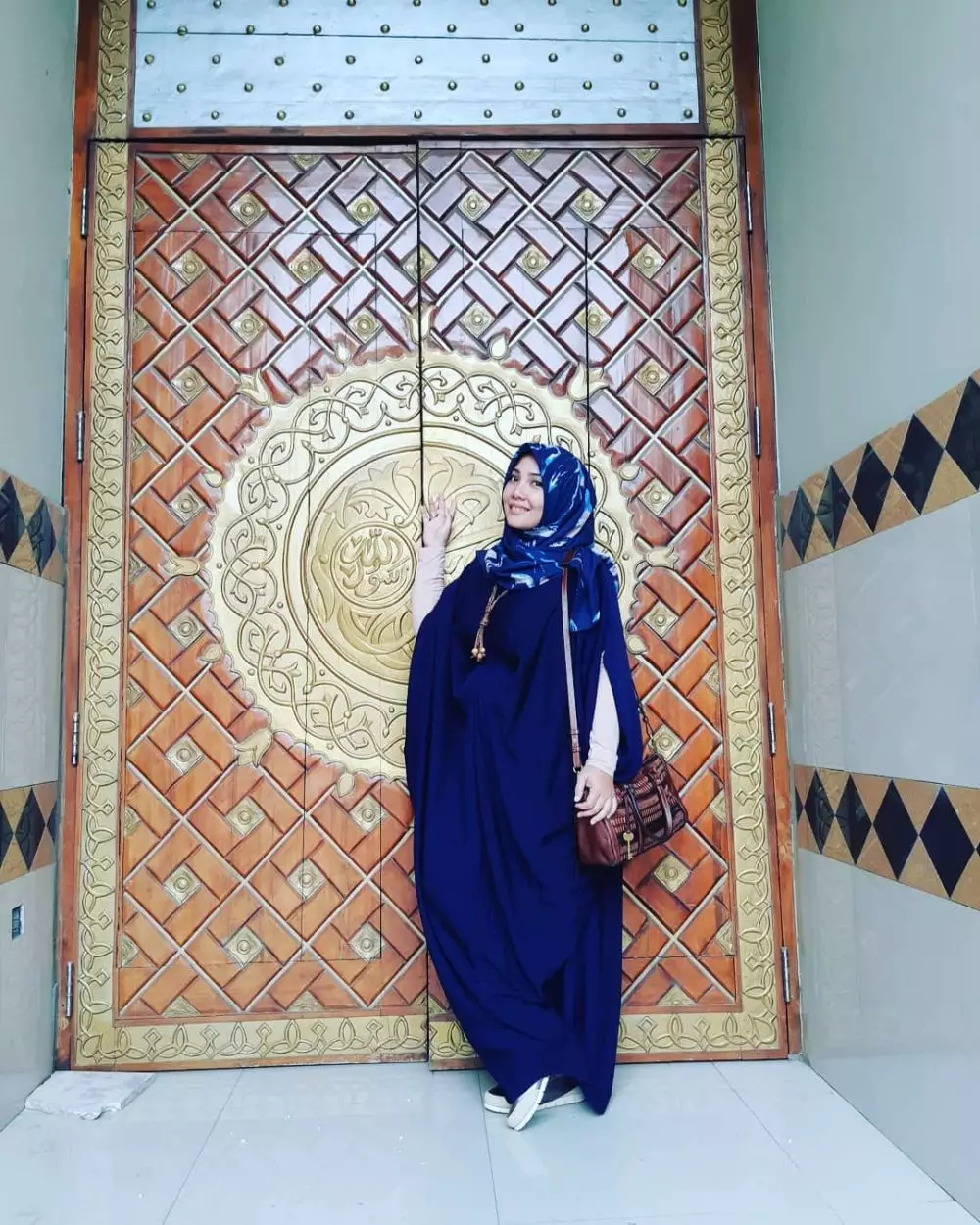 potret Mira Zayra pemeran Para Pencari Tuhan instagram potret Mira Zayra pemeran Para Pencari Tuhan instagram