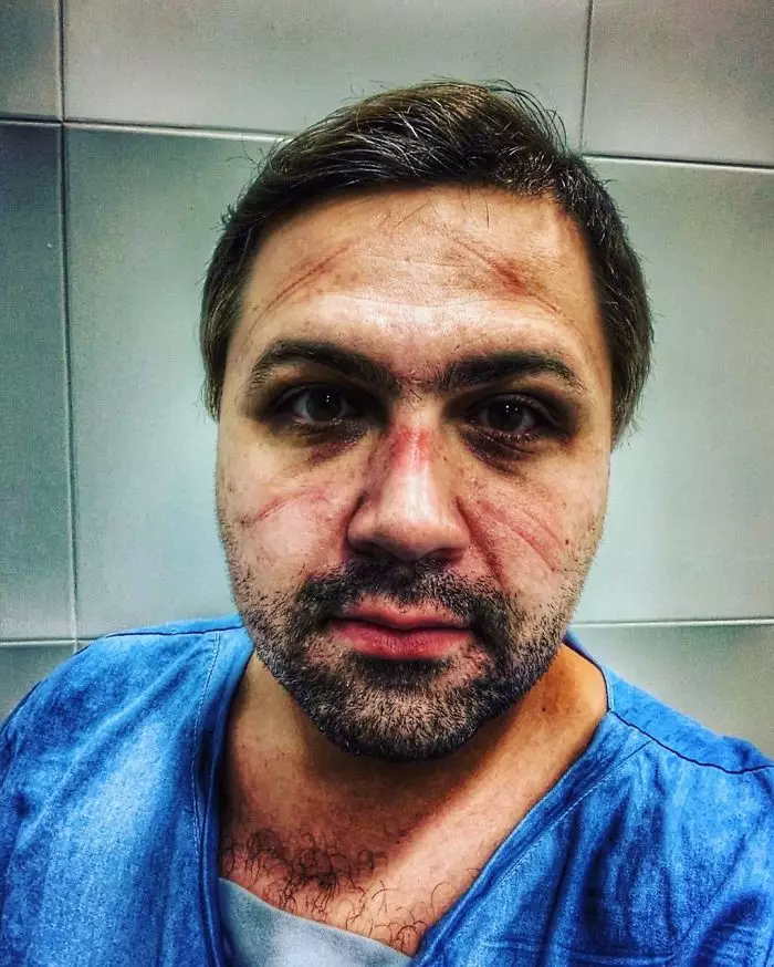 Potret mengharukan tim medis Istimewa