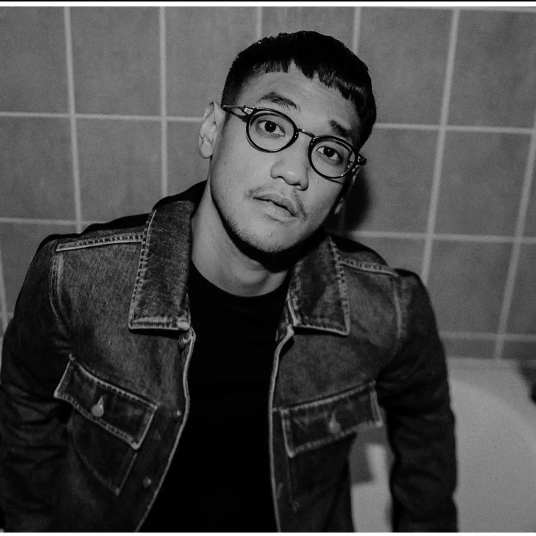 5 Gaya kece Afgan dengan model rambut ala bintang Itaewon Class