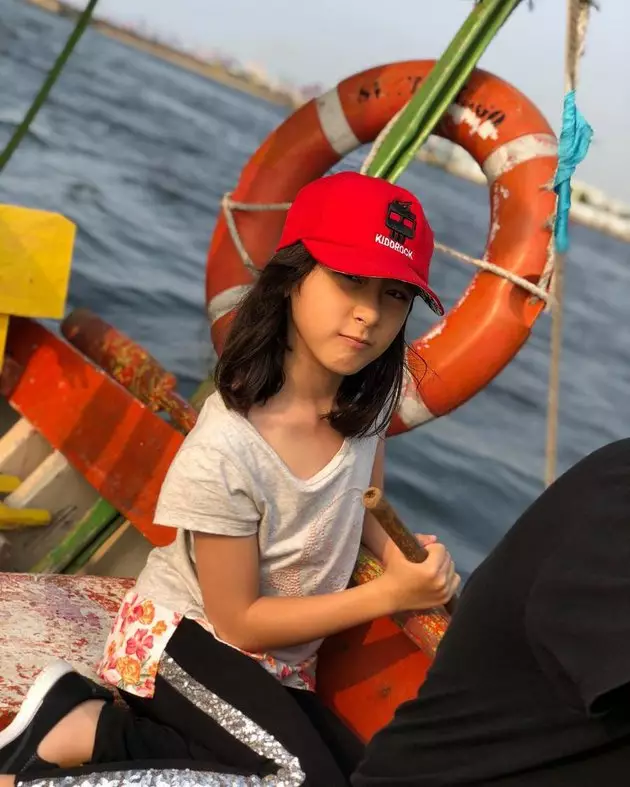 Miyako Emi anak Della Puspita  Instagram