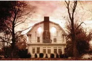 Dikarantina di rumah angker, warga Sragen nangis minta pulang