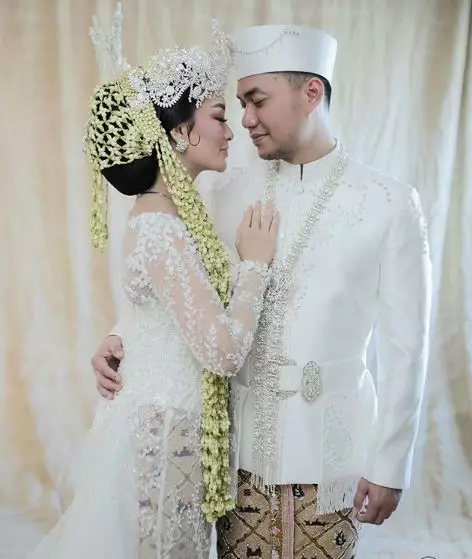 4 curahan hati Zaskia Gotik Instagram