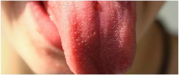 Kisah pria nekat potong lidahnya demi tangkal corona