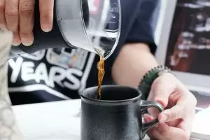 Tingkatkan imun petugas medis, Otten Coffee bagikan ribuan jamu kopi