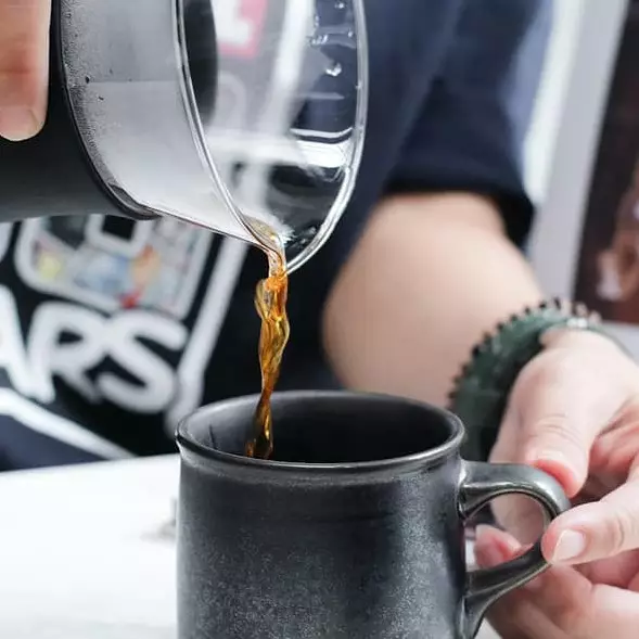 Tingkatkan imun petugas medis, Otten Coffee bagikan ribuan jamu kopi