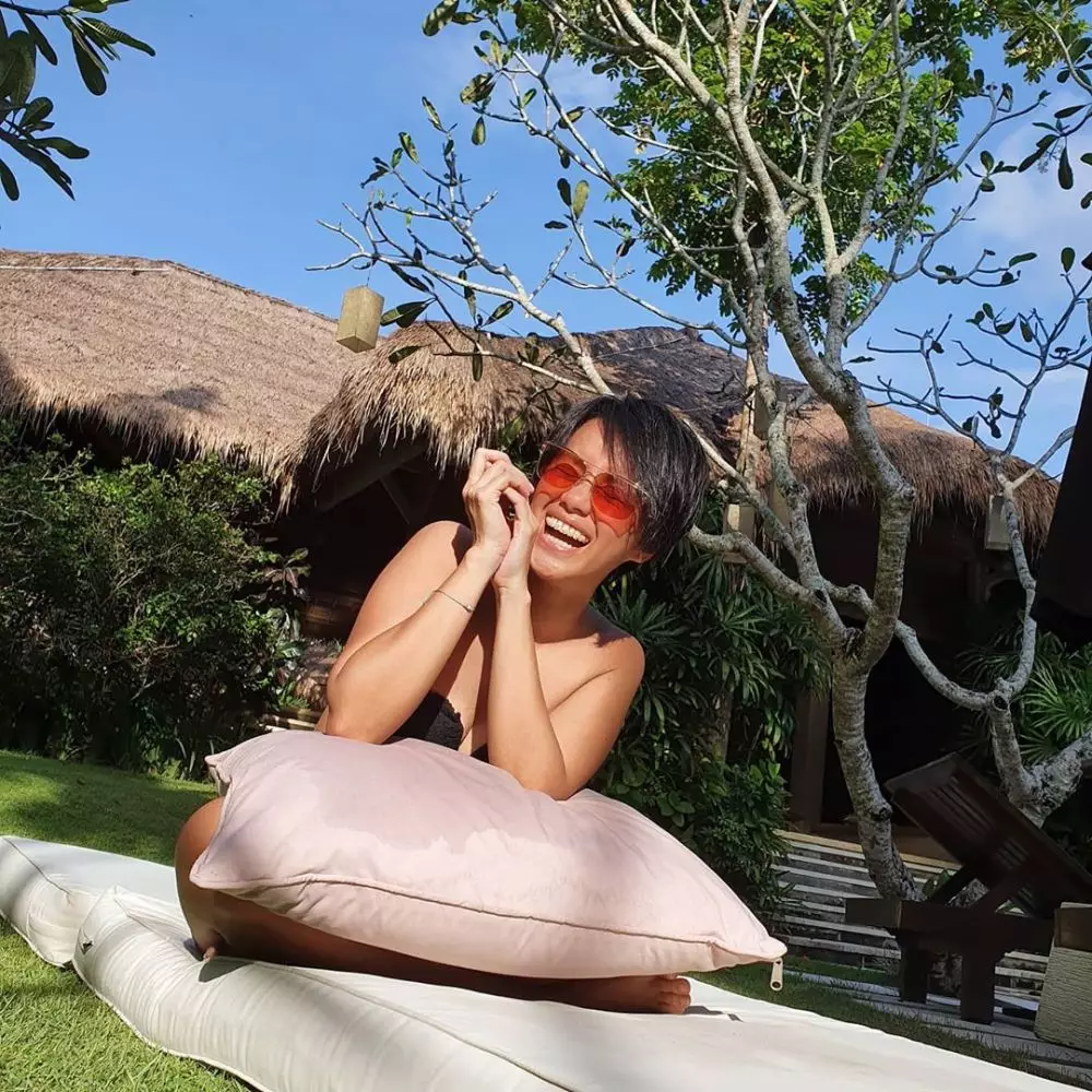 menik di pesantren rock n roll instagram menik di pesantren rock n roll instagram