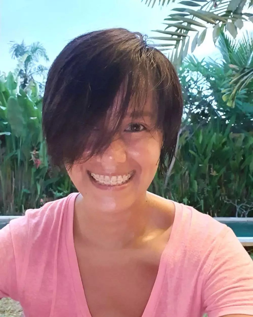 menik di pesantren rock n roll instagram menik di pesantren rock n roll instagram