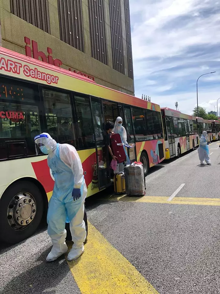 kisah haru tenaga medis facebook