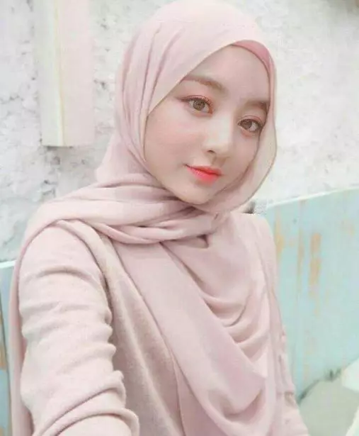 Twice pakai hijab Twitter