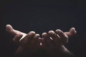 Doa pembuka hati beserta arti dan manfaatnya