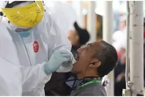 Pasien tak jujur, 53 tenaga medis di Yogyakarta jalani tes swab