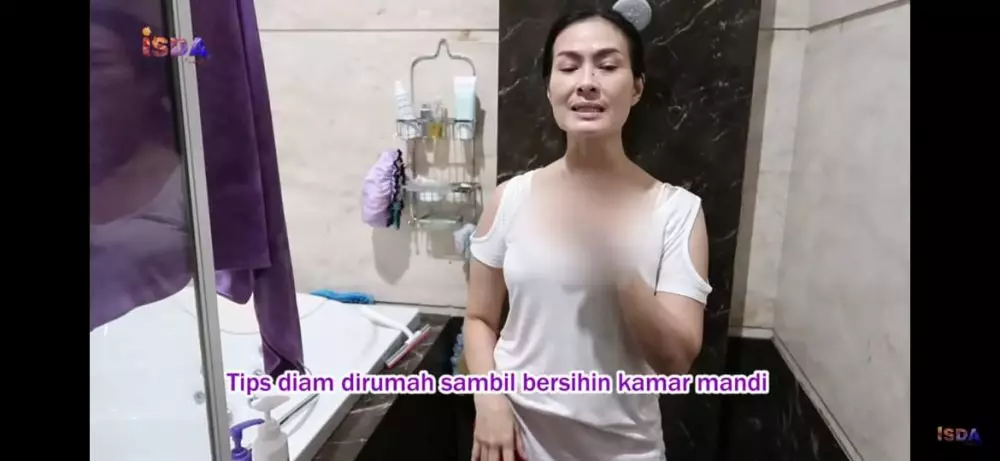 rumah Iis Dahlia 250 instagram rumah Iis Dahlia 250 instagram