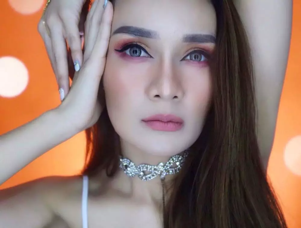 Cintacha Roselina mirip Luna Maya Instagram