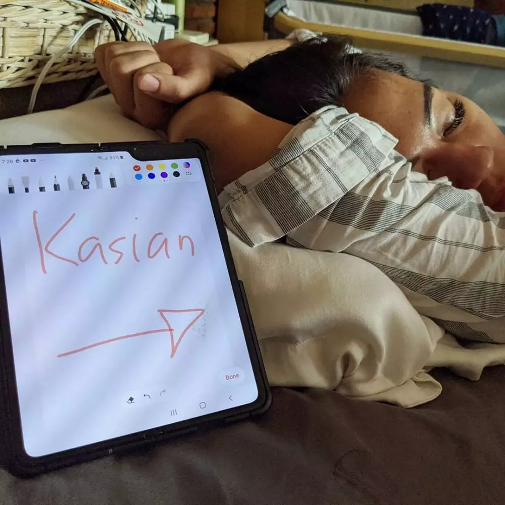 paula verhoeven saat tidur © 2020 brilio.net