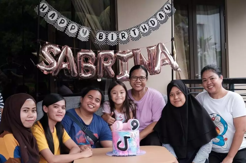 ultah anak Donna Agnesia di rumah saja Instagram