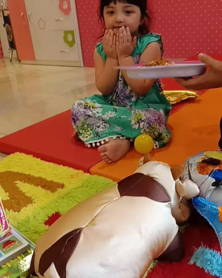 anak seleb pakai daster © 2020 brilio.net