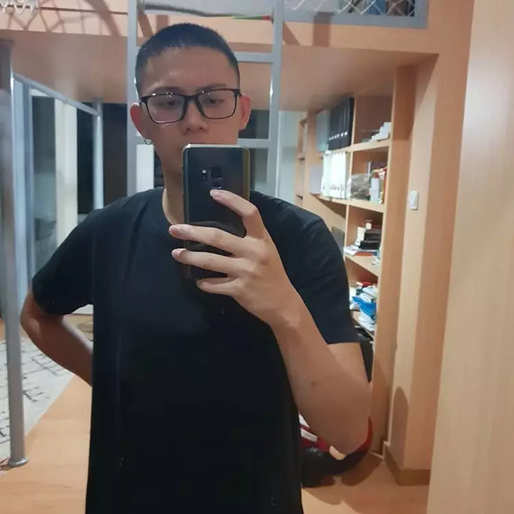 Potret Adiro anak Dipo Latief Berbagai sumber