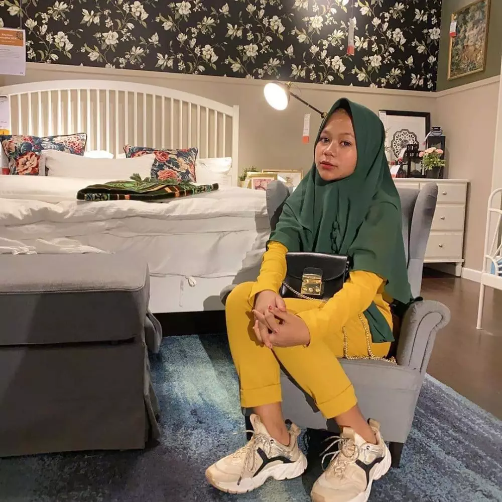 cimoy hijab berbagai sumber