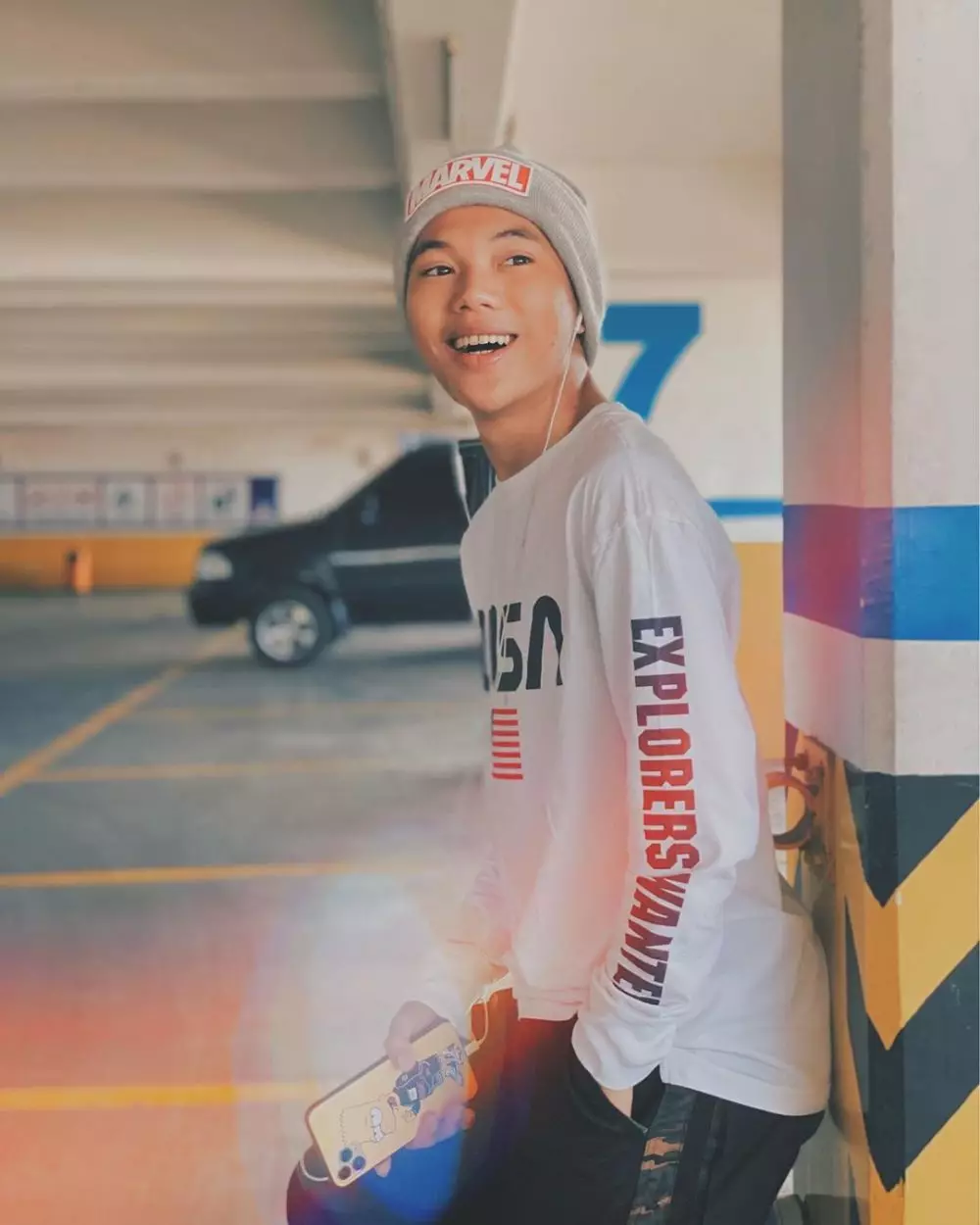 Penyanyi awali karier sebagai pengamen  Instagram