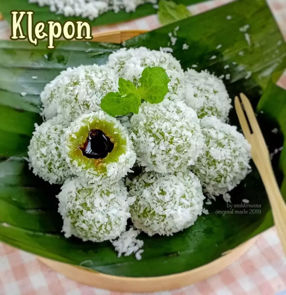 takjil tanpa santan © 2020 Instagram/@tyasprabowo ;  Instagram/@tyasprabowo ; Instagram/@gulfem_gulshop