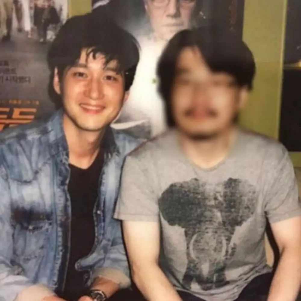 Park Hae-joon masa muda  berbagai sumber