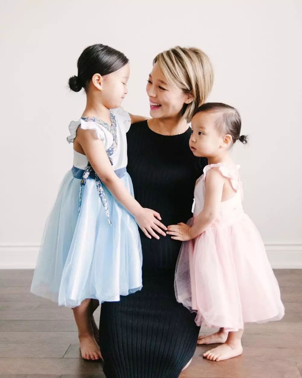 Mantan idol sudah berkeluarga Berbagai sumber 