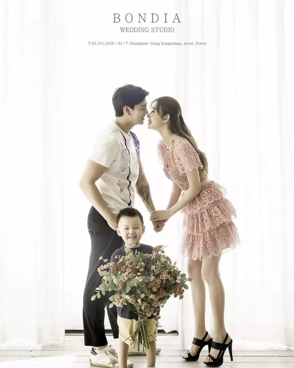 Mantan idol sudah berkeluarga Berbagai sumber 