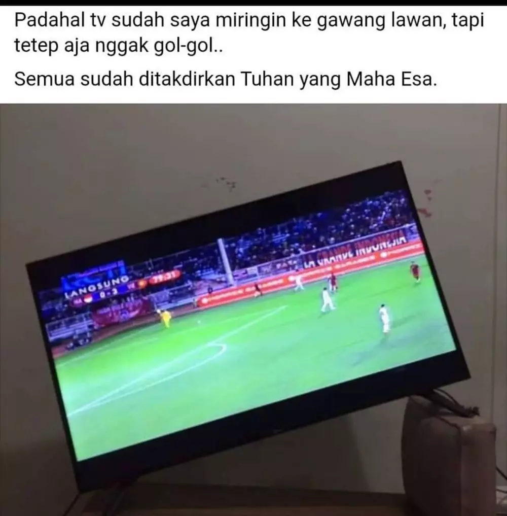 status lucu momen greget © 2020 instagram.com