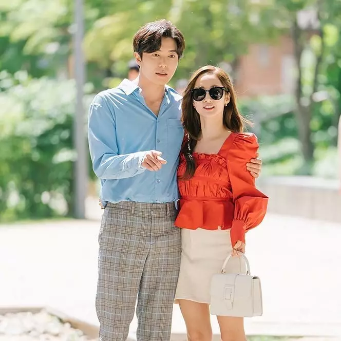 Potret artis di K-drama tinggi beda jauh Berbagai sumber 