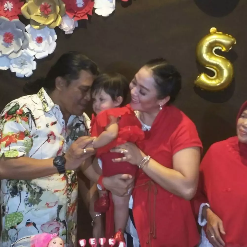 Didi Kempot dan keluarga instagram Didi Kempot dan keluarga instagram