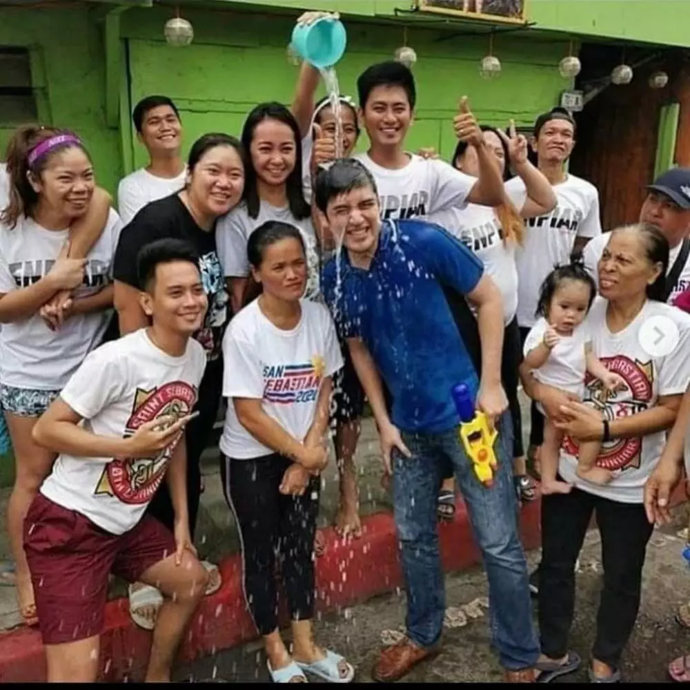 momen lucu nggak lihat belakang © 2020 instagram.com