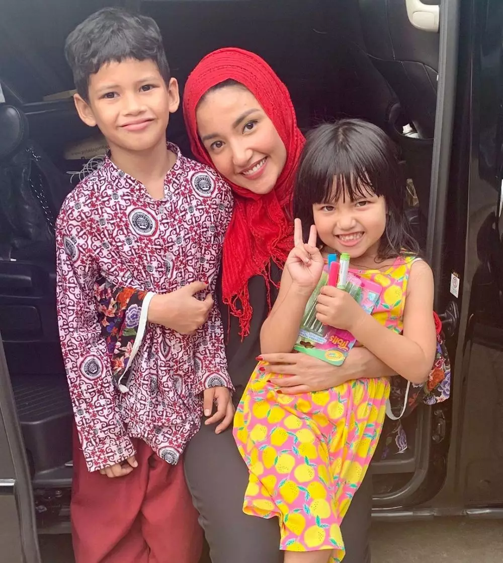 pemain sinetron Putri Yang Ditukar berbagai sumber 