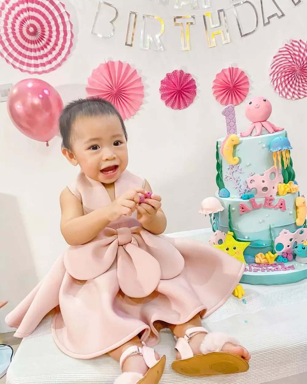 momen ulang tahun putri Raditya Dika instagram