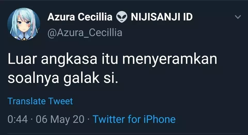 Status plesetan ini absurd Facebook/ Perecehan Stekstual