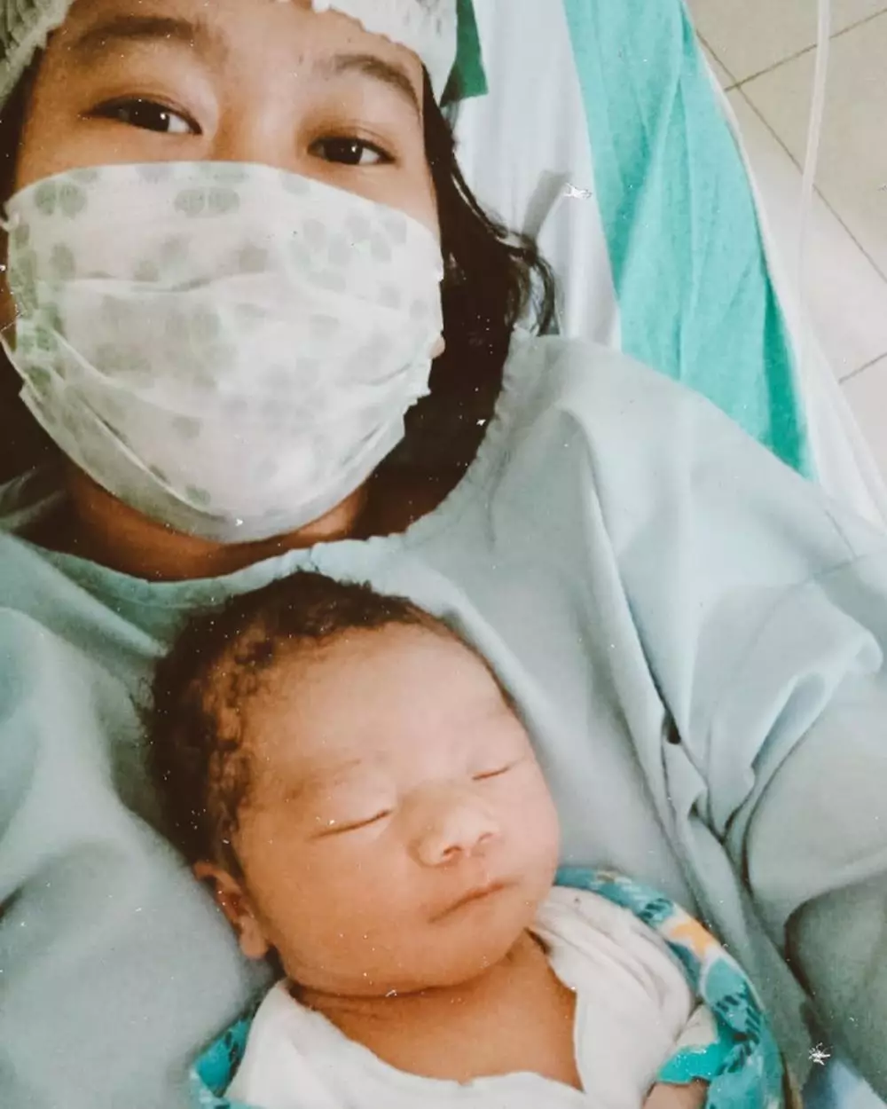 Potret bayi Natana dan Marissa © 2020 brilio.net Potret bayi Natana dan Marissa © 2020 brilio.net