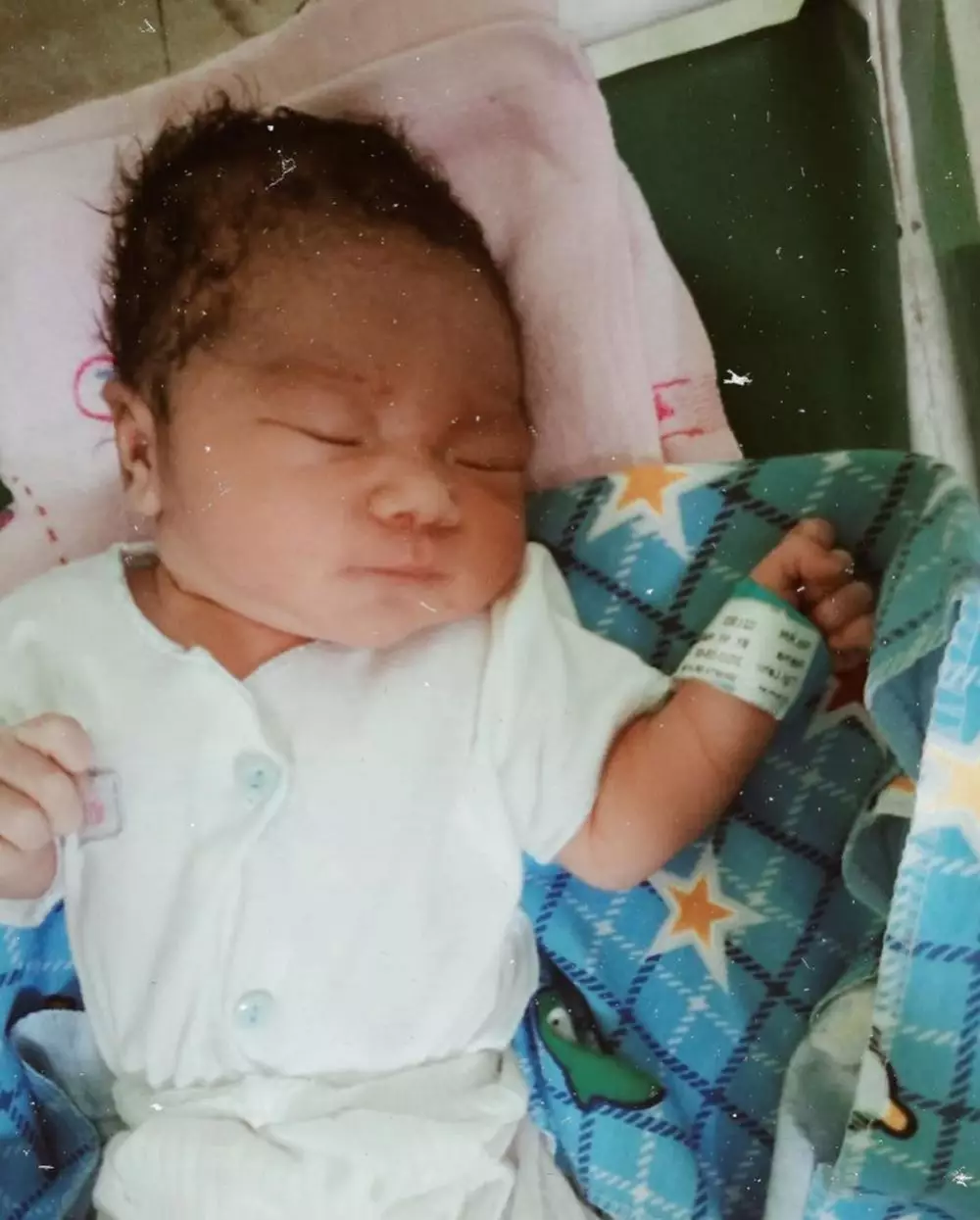 Potret bayi Natana dan Marissa © 2020 brilio.net Potret bayi Natana dan Marissa © 2020 brilio.net