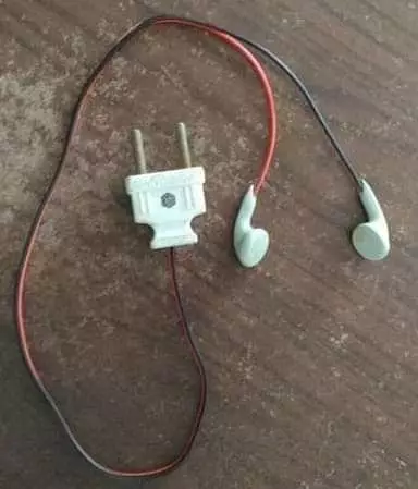 lifehack benda elektronik absurd © 2020 instagram.com