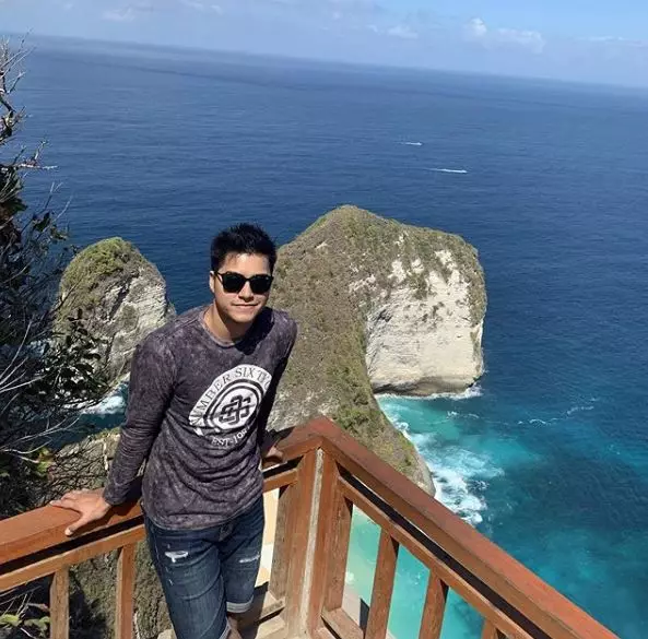 Potret terbaru pemeran 'Ricky' di Heart Series Instagram Potret terbaru pemeran 'Ricky' di Heart Series Instagram