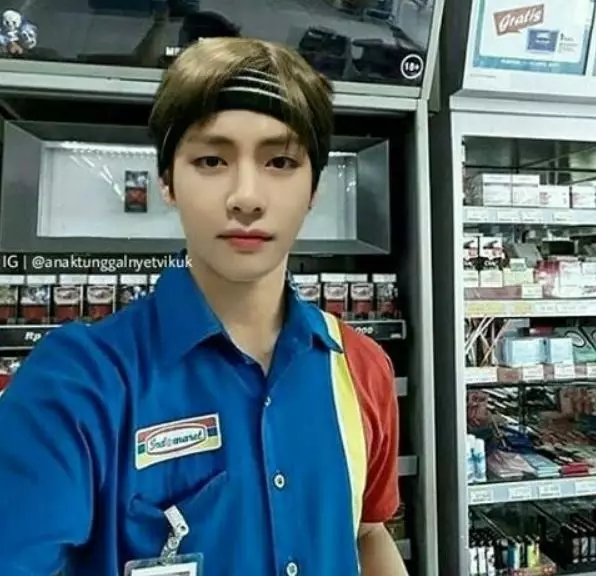 oppa Korea jadi karyawan minimarket Instagram