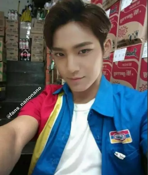 oppa Korea jadi karyawan minimarket Instagram